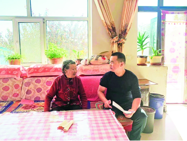 【鞏固拓展脫貧攻堅(jiān)成果同鄉(xiāng)村振興有效銜接·進(jìn)行時(shí)·駐村干部風(fēng)采】助力鄉(xiāng)村振興 重整行裝再出發(fā)——記德令哈市懷頭他拉鎮(zhèn)西灘村駐村第一書記何剛