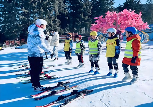 1703059716958045.jpg 3.冰雪研學.jpg