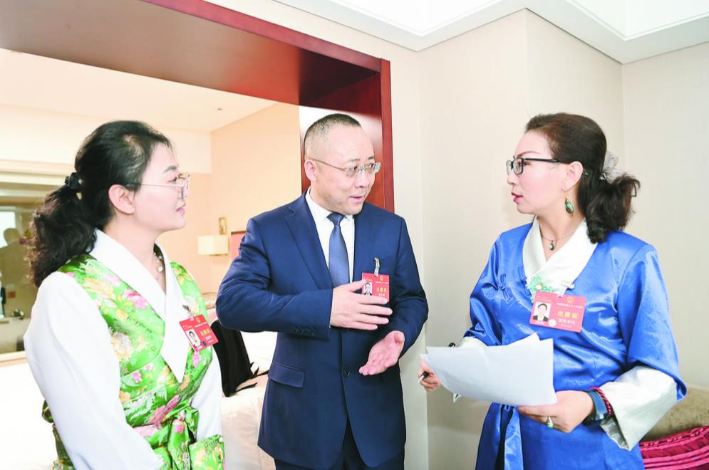 �ɕ�(hu��)ҕ��