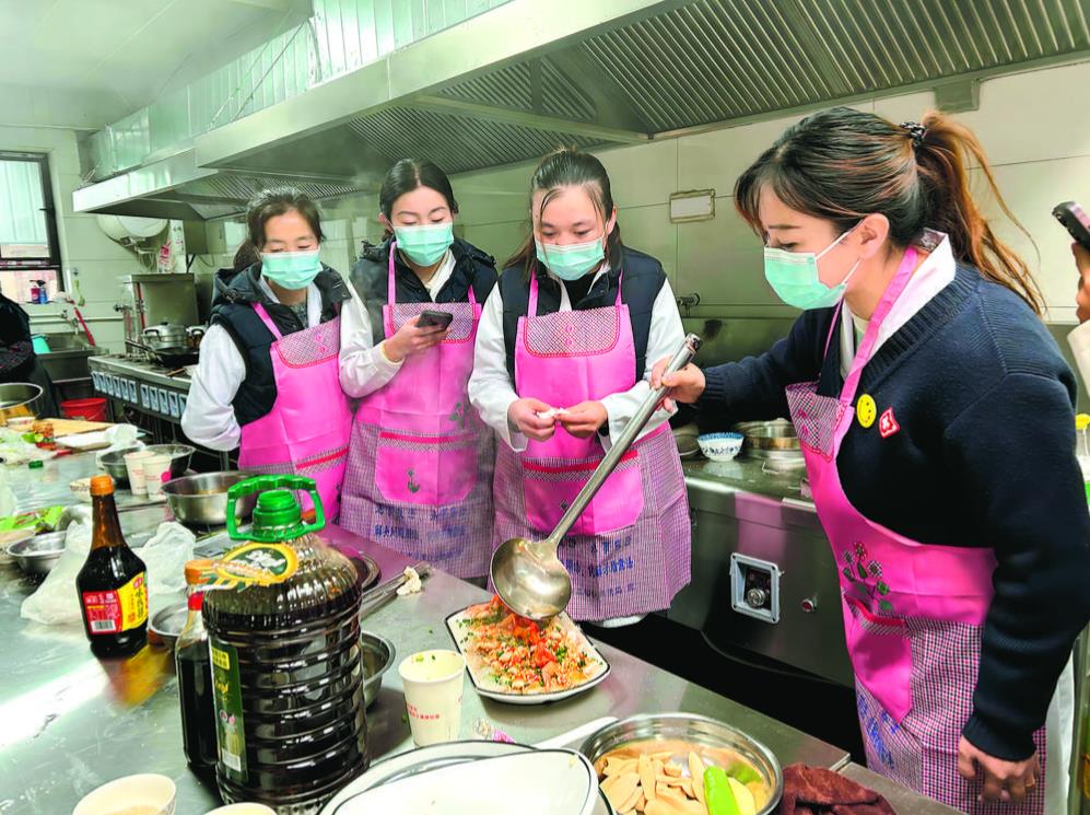 �������������`���ຣ��ԭ�����|ƽ�������������� ����������