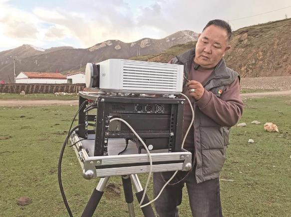 �ຣ���壺35�꣬�����Ӱ�͵���ԭ��̎