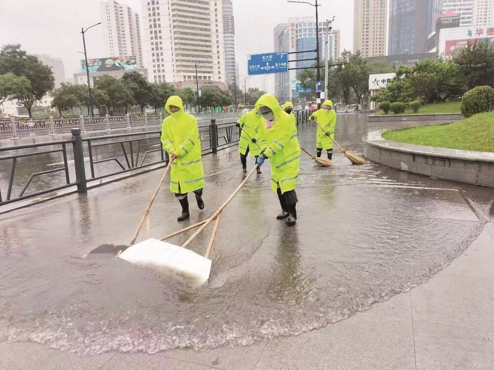 以雨為令 全力以赴 青海省各部門積極應(yīng)對大范圍降雨天氣
