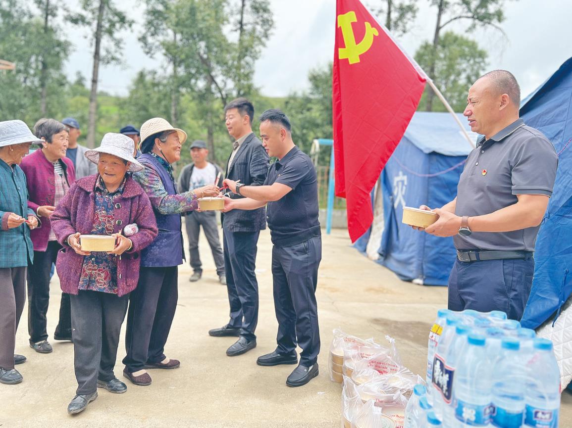 聞“汛”而動,筑牢安全“堤壩”