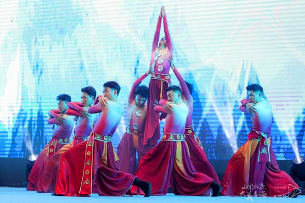 2024�W(w��ng)�j(lu��)ҕ (t��ng)�x���ຣ���ý�����(hu��)��Ļ