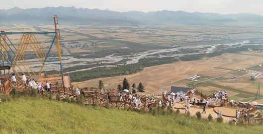 ������� ���l�����ձ�ɽ�º��L��