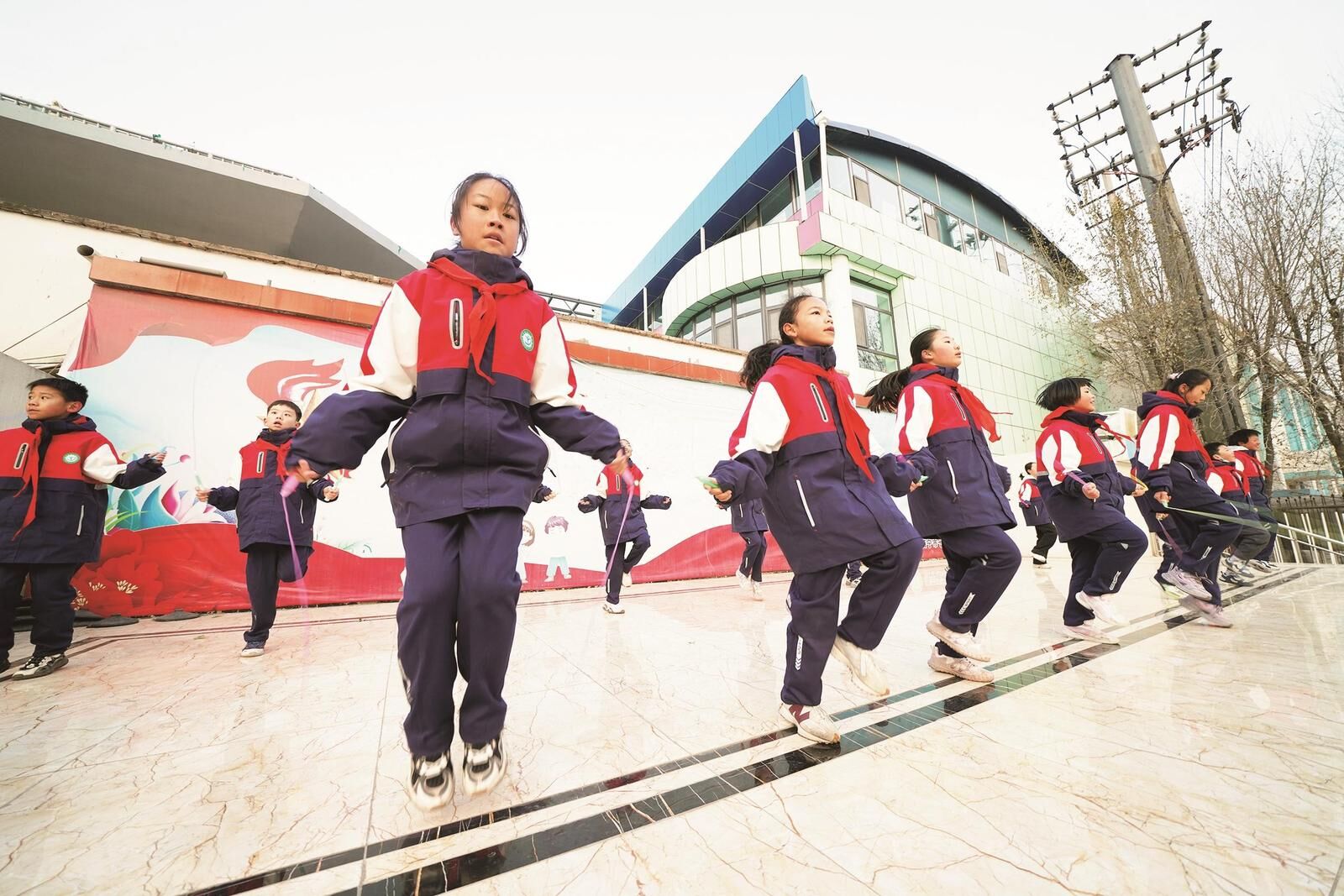 ���ܰɣ������������ຣʡ�����г��Ѕ^�w���ںϸĸ�һ̽