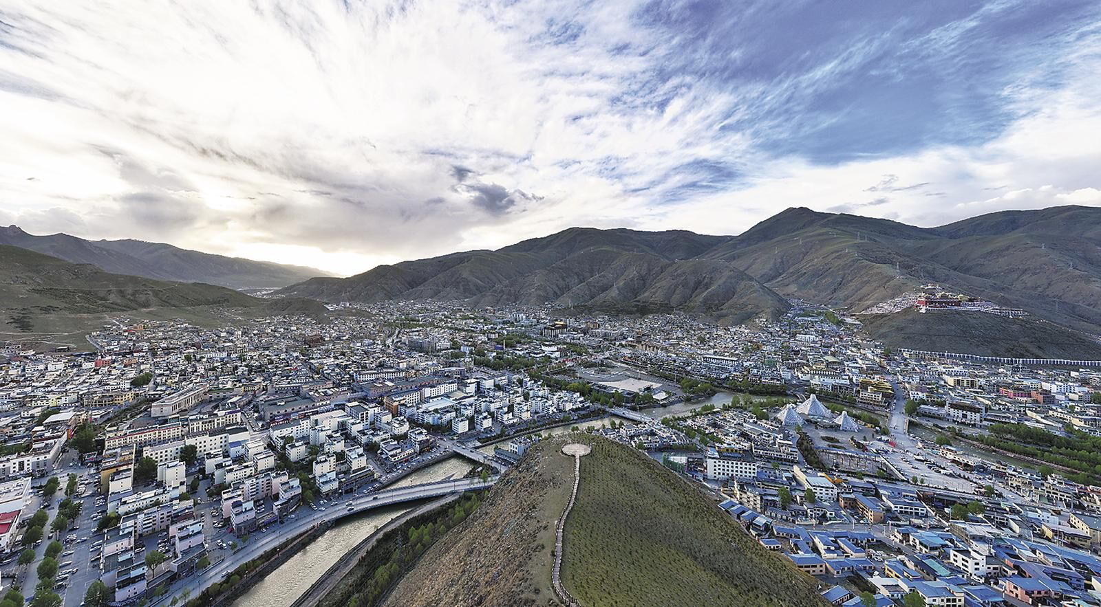 ������l(xi��ng)�ںϡ������¡� �ºÅ^(q��)��f(xi��)�{(di��o)��һ�P�塱