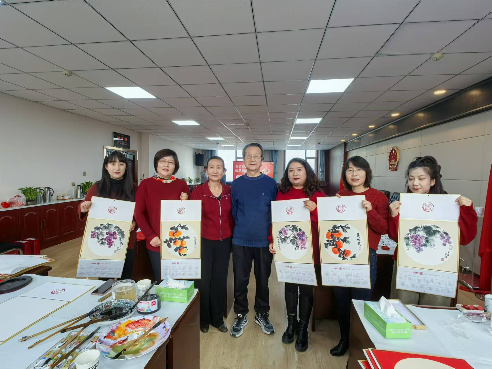 �ʹ� ӭ�´�