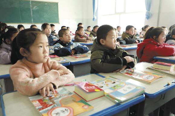 ���8000������(z��i)���ؽ��،W(xu��)��̤��ӭ�_�W(xu��)