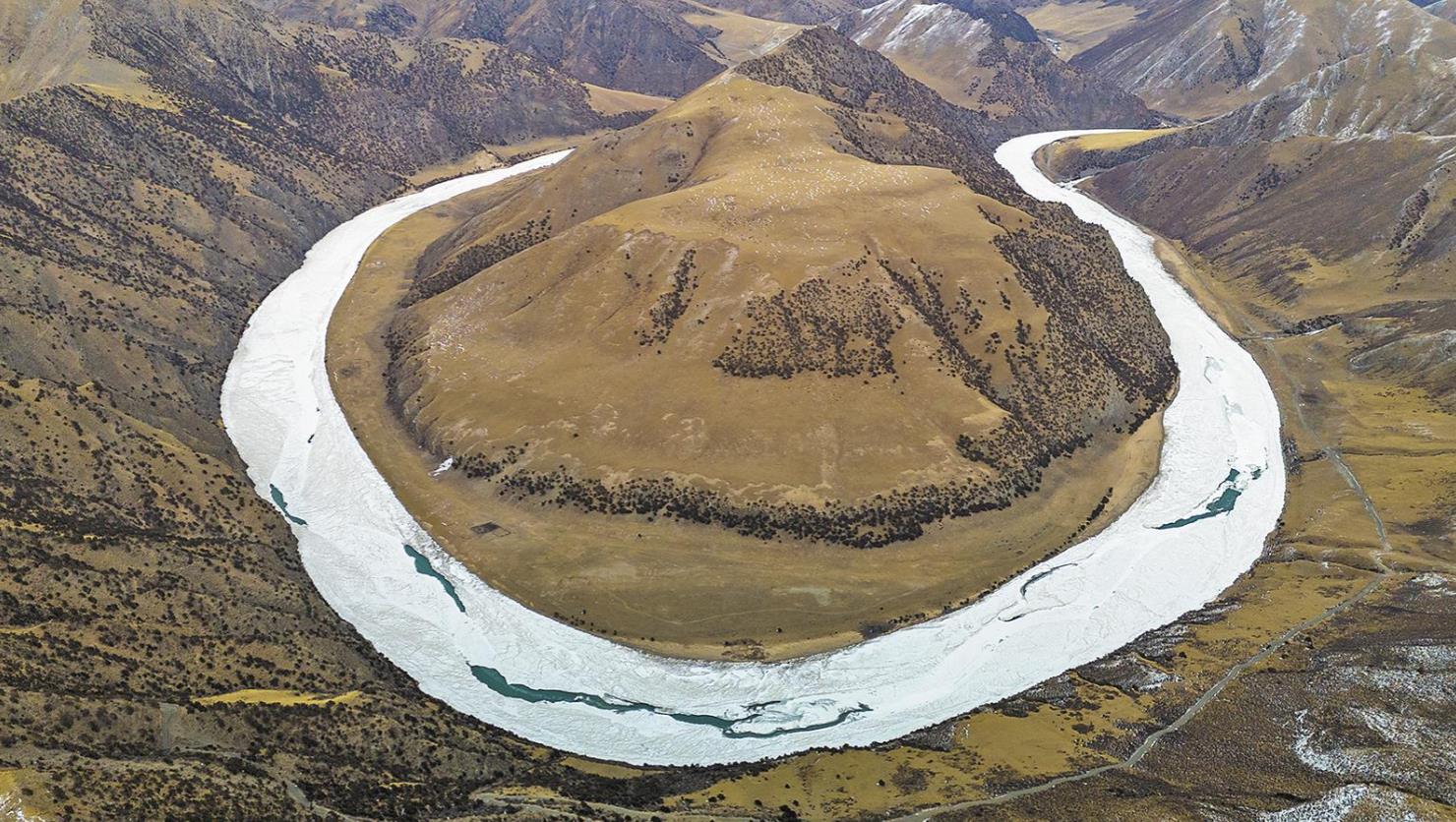 春回長江第一灣