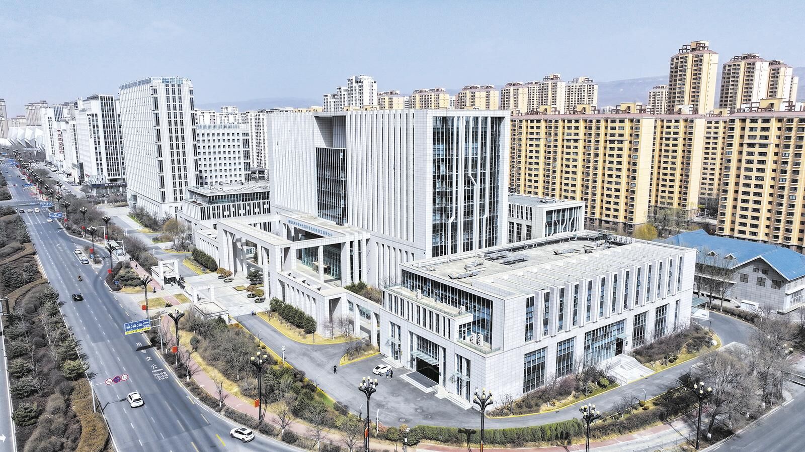 QQ�DƬ20250409054528