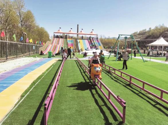 青海大通“多樂親子樂園”開園迎客