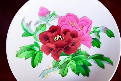 非遺手工藝品和美食持續出圈出彩