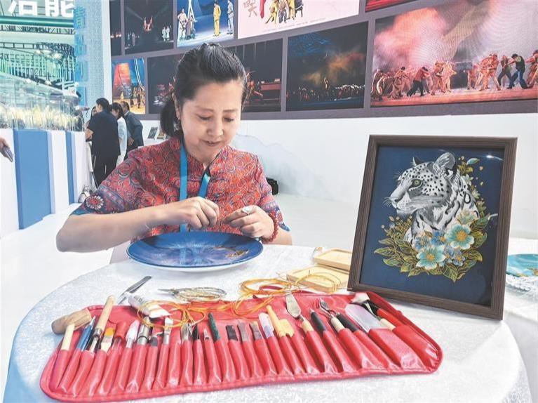 ���_�ź������Gɫ�lչ����2025��Ǣ���ؿ���չ���۽������f����̩�{�c�ƿ��ġ����֡�