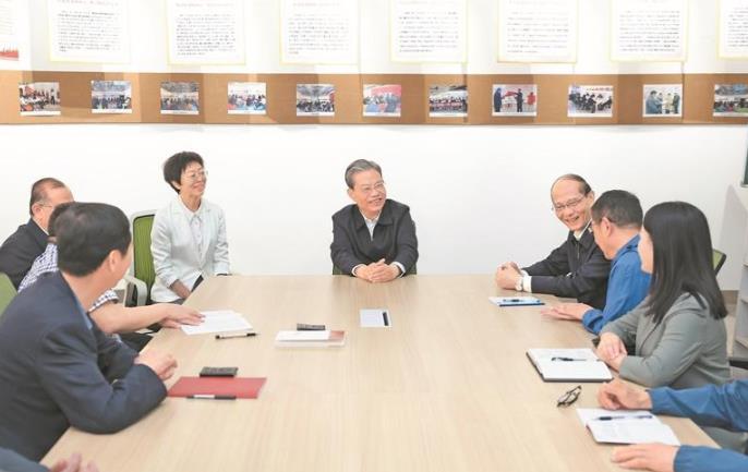 趙樂際在青海調研時強調 貫徹黨中央部署要求 依照法定權限和程序 高質量做好人大工作