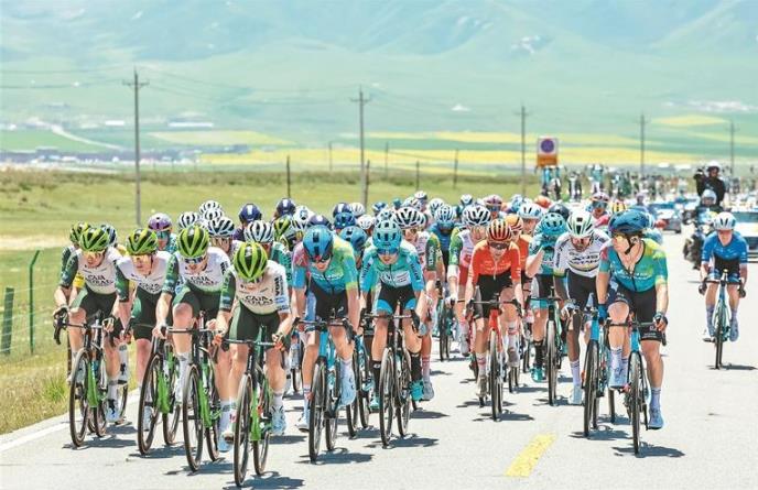 輪印刻高原 友誼聯四海——第二十四屆環大美青海國際公路自行車賽綜述