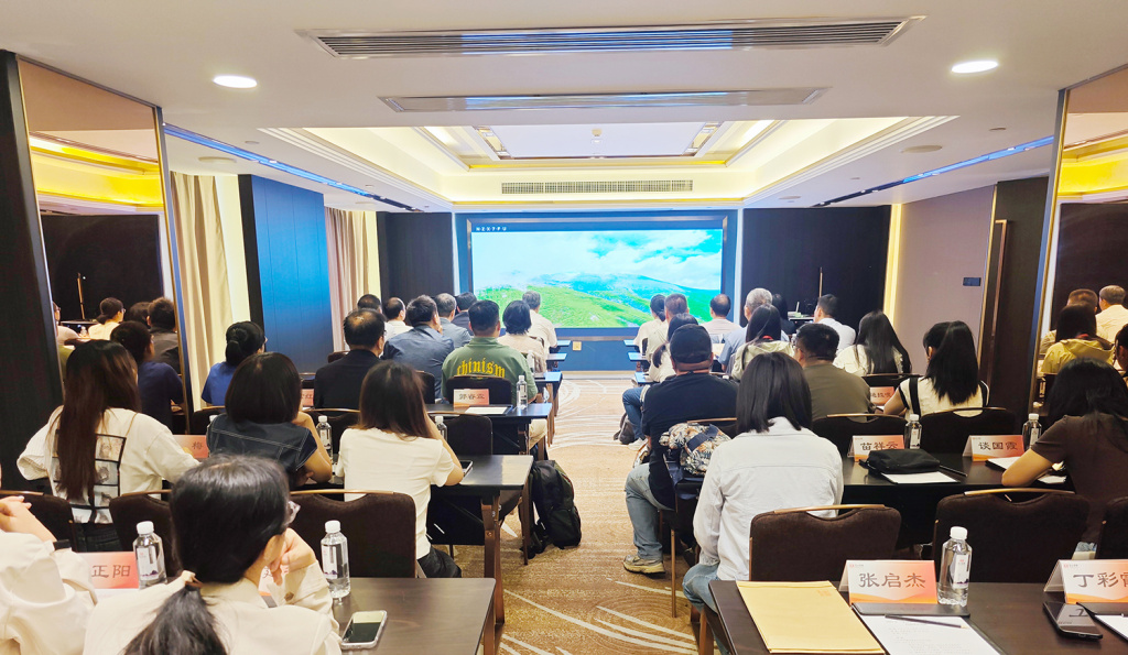 640db1fe856a4be2bc20e77c157a5c59