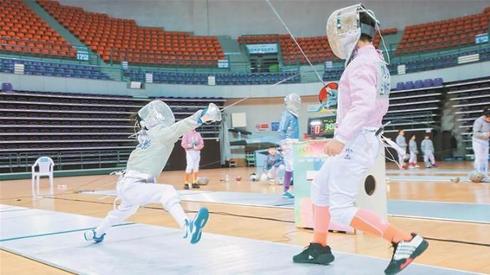 2025年“奔跑吧·少年”青海西寧高原擊劍公開賽開幕