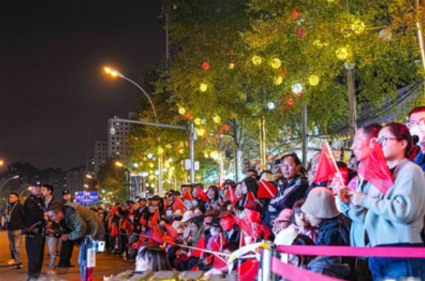 ���ҟ����c��ԭ�L�鹲�豪��