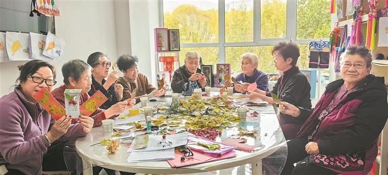 【四中全會精神在基層】創新服務暖人心 讓幸福感在家門口升級