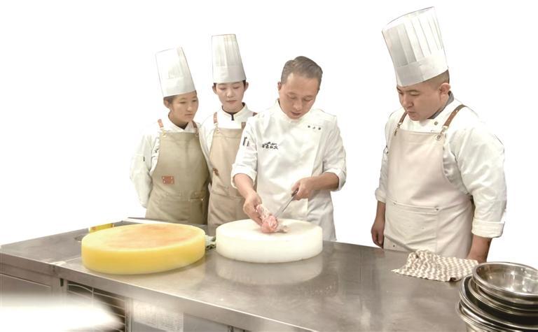 青海老八盤 新口味 新名片